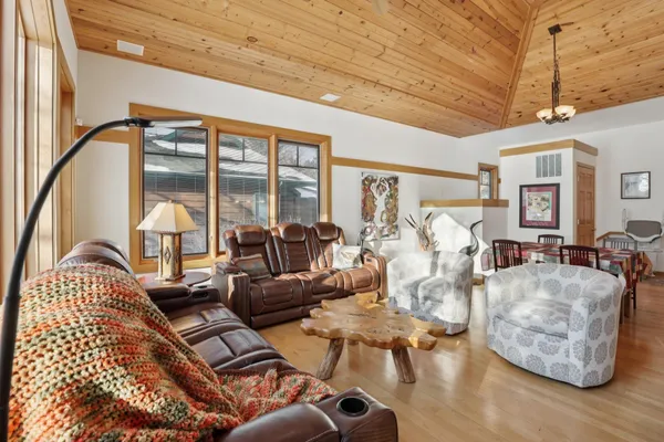 $700,000 | 1140 South Gillette, Unit 5, Wisconsin Dells, WI 53965