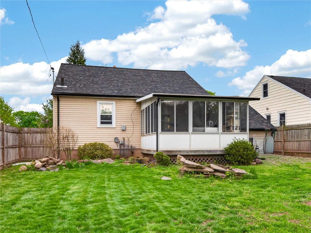 237 Nantucket Road Greece, NY 14626 - Photo 5 of 29