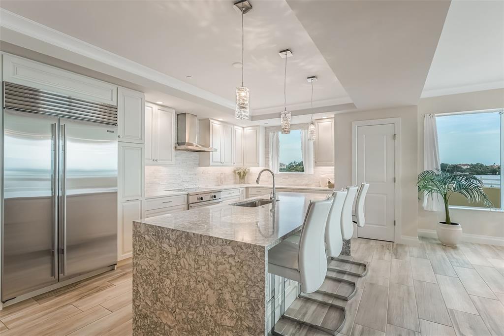 795 Collany Road, Unit 201 Tierra Verde, FL 33715 - Photo 15 of 73 Gallery Image 15