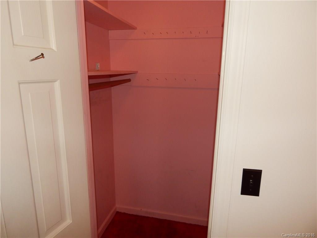 936 Helms Road Charlotte, NC 28214 - Photo 10 of 18 Gallery Image 10