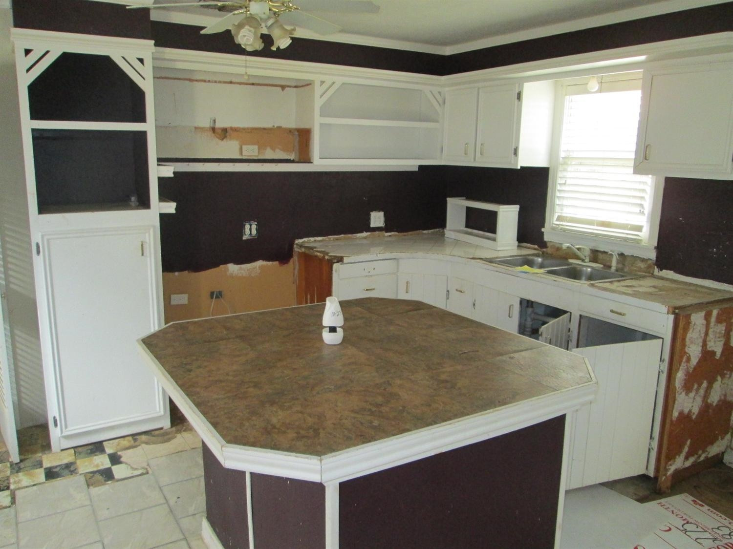 815 Avenue East Ralls, TX 79357 - Photo 4 of 8 Photo 4