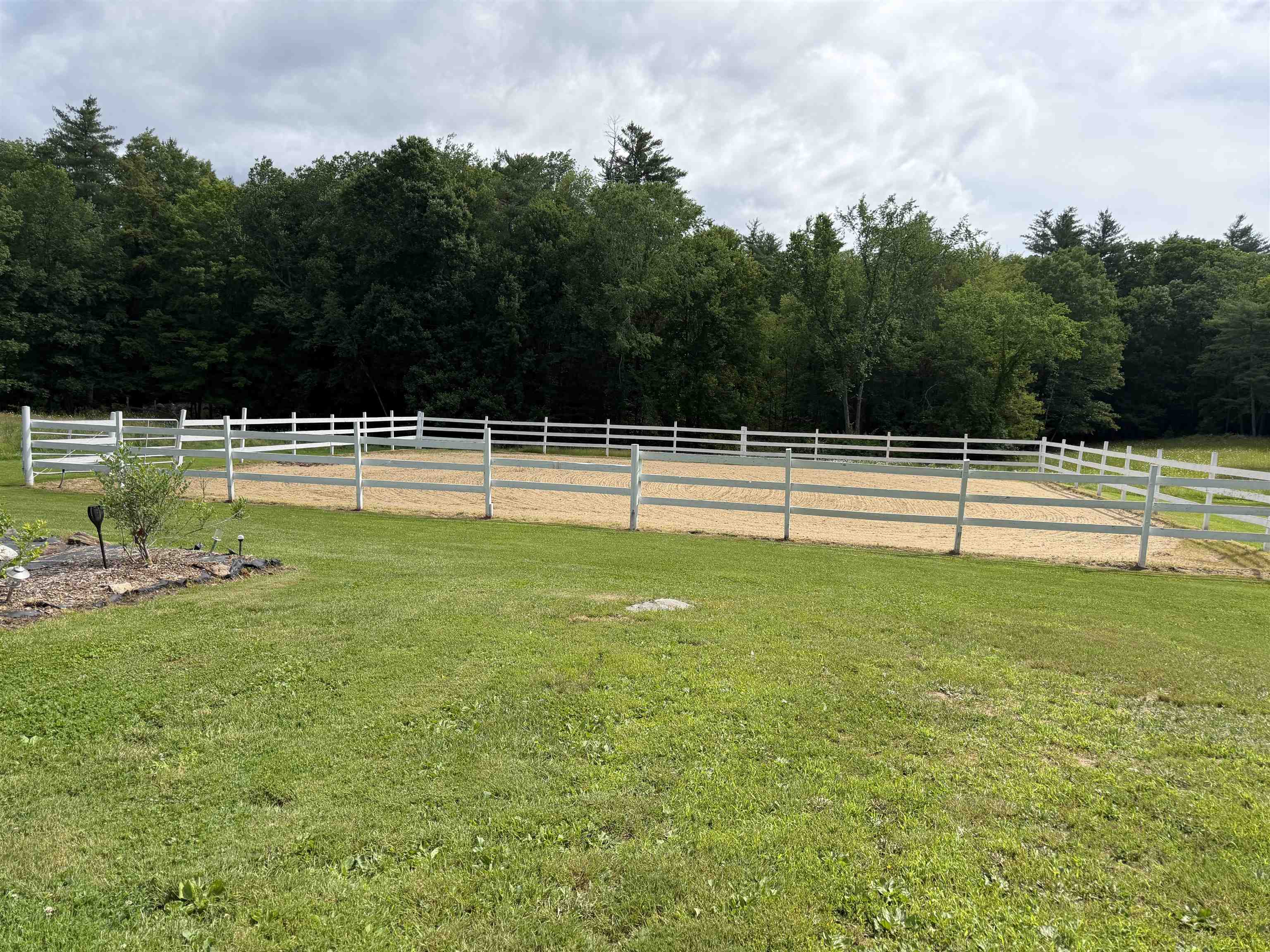 2 McCrillis Road Nottingham, NH 03290 - Photo 16 of 40