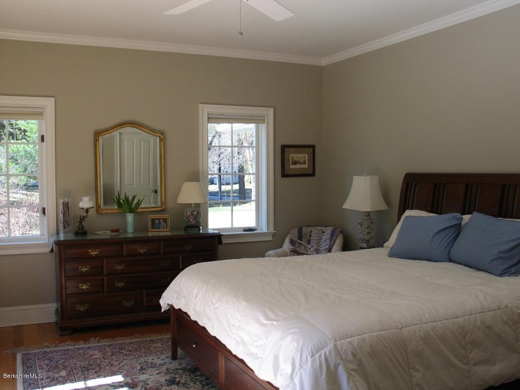 121 Ide Road Williamstown, MA 01267 - Photo 17 of 31 Master bedroom