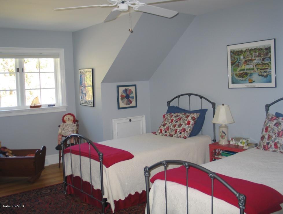121 Ide Road Williamstown, MA 01267 - Photo 24 of 31 Bedroom 3