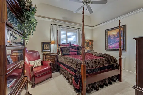 $1,795,000 | 27 South Knightsgate Circle, The Woodlands, TX 77382