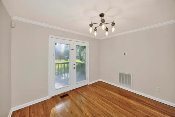 $2,850 | 907 11th Avenue North, Nashville, TN 37208