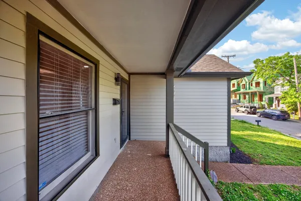 $2,850 | 907 11th Avenue North, Nashville, TN 37208