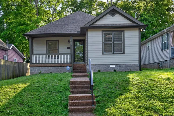 $2,850 | 907 11th Avenue North, Nashville, TN 37208