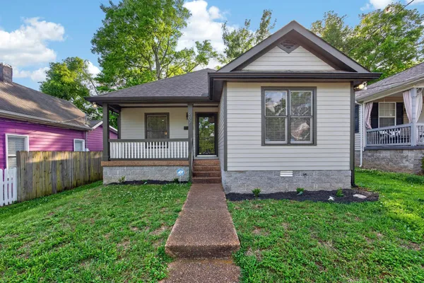 $2,850 | 907 11th Avenue North, Nashville, TN 37208