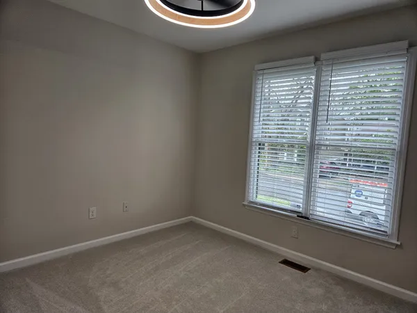 $2,900 | 907 11th Avenue North, Nashville, TN 37208