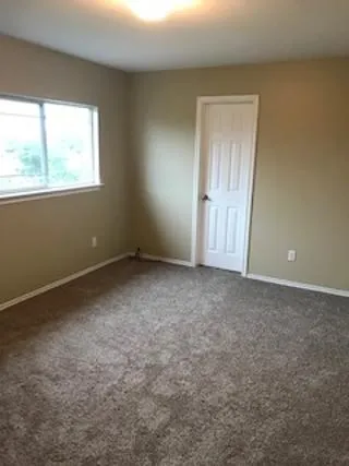 $1,825 | 103 Paddington Way, Hutto, TX 78634