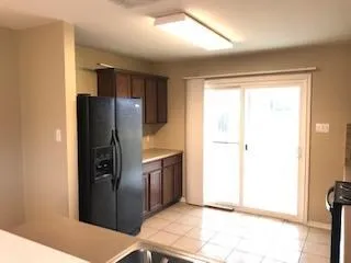 $1,825 | 103 Paddington Way, Hutto, TX 78634