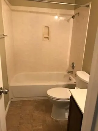 $1,825 | 103 Paddington Way, Hutto, TX 78634