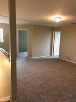 $1,825 | 103 Paddington Way, Hutto, TX 78634