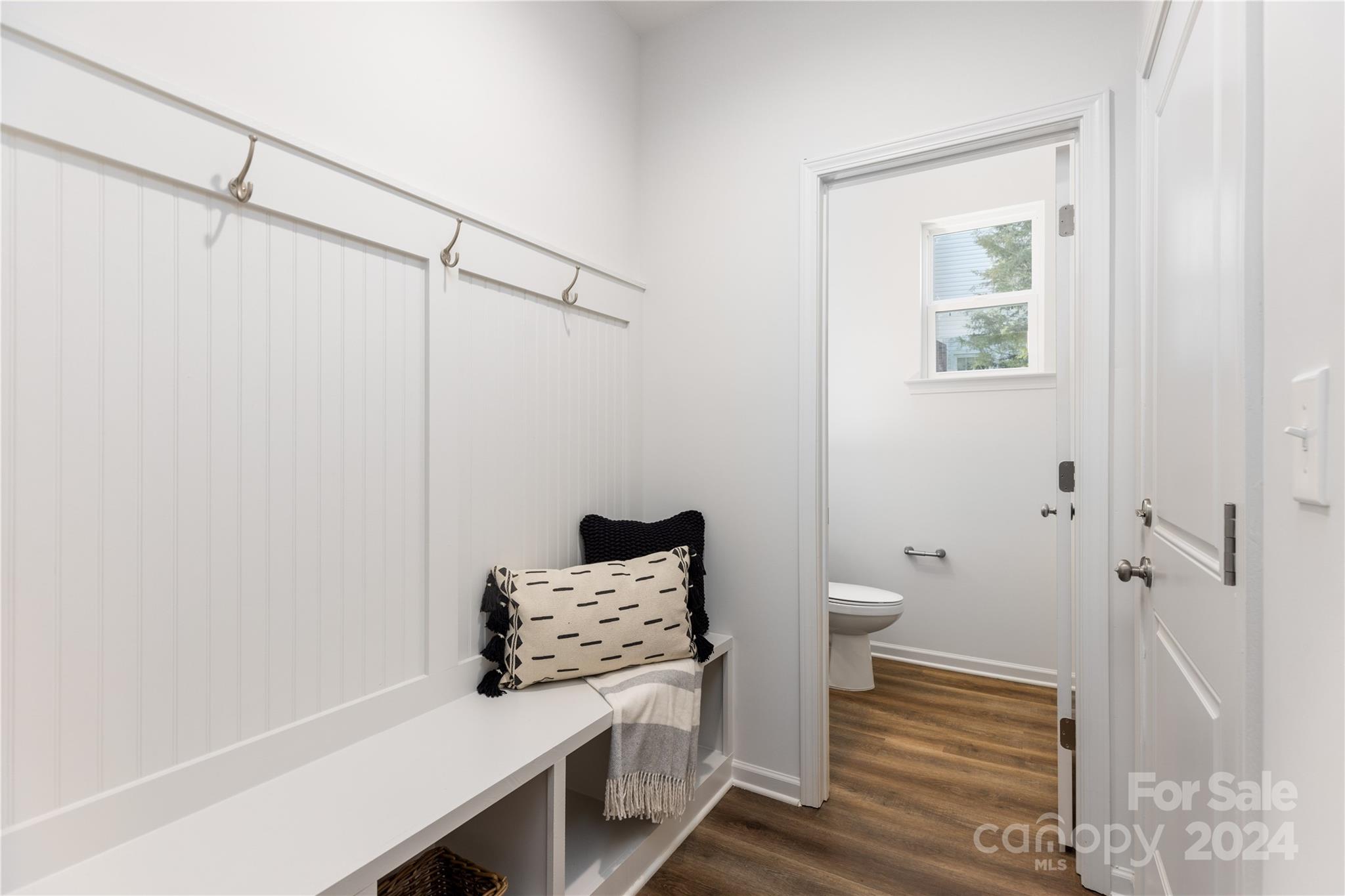 4317 Perkins Road Charlotte, NC 28269 - Photo 5 of 29 a bathroom with a sink toilet and vanity