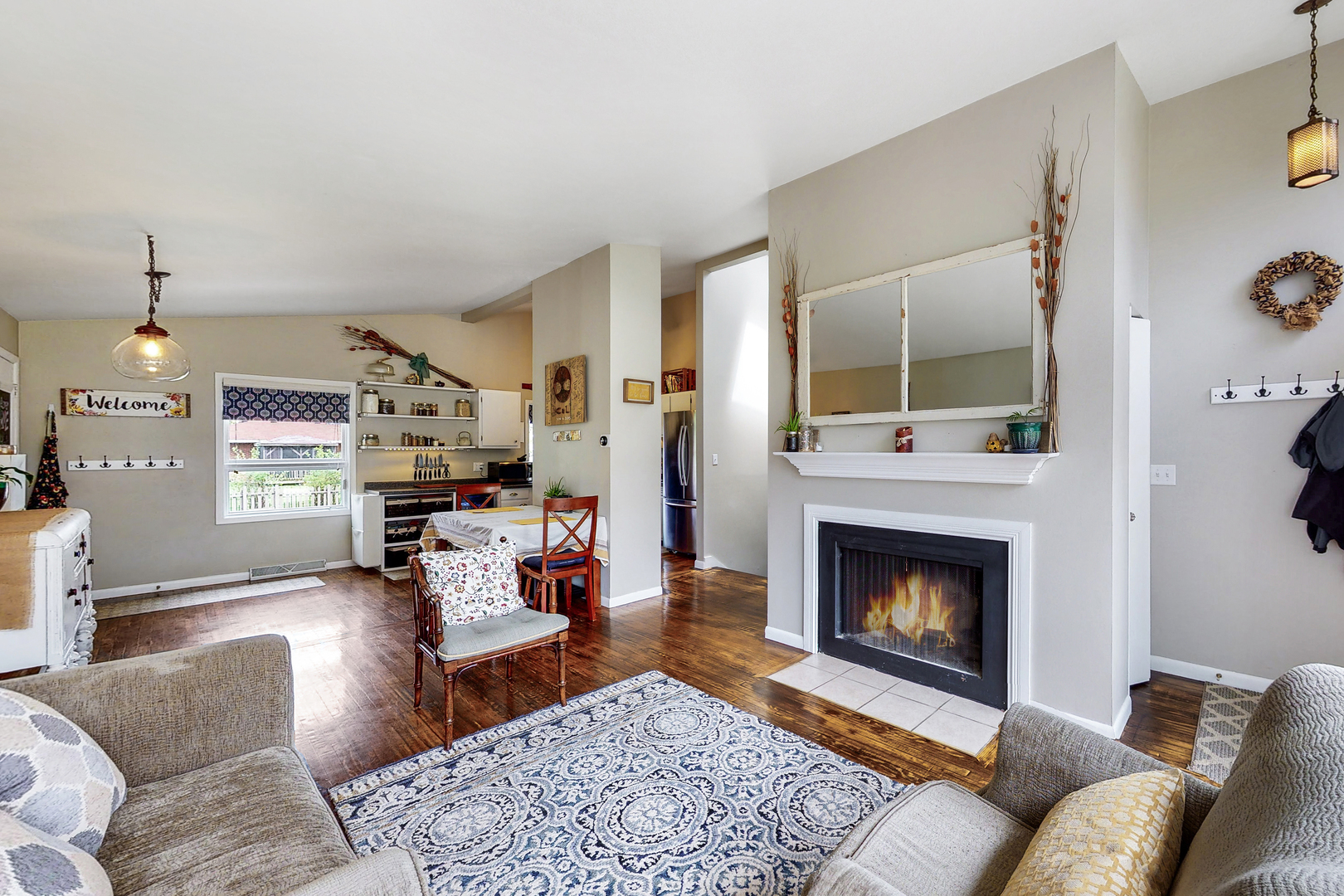 129 Thomas Drive Sycamore, IL 60178 - Photo 4 of 36