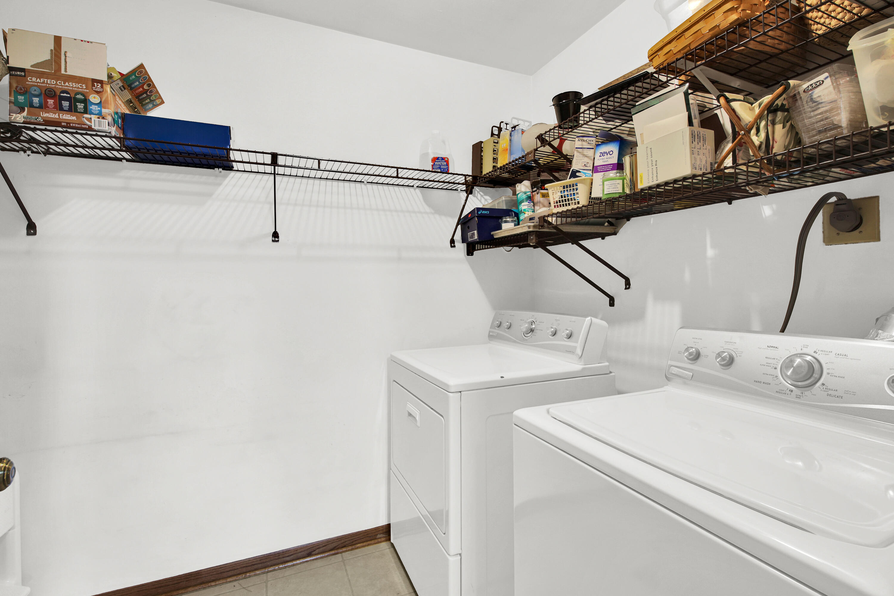 W177N9766 Riversbend Circle East Germantown, WI 53022 - Photo 14 of 25 W177N9766 Riversbend Cir E-14