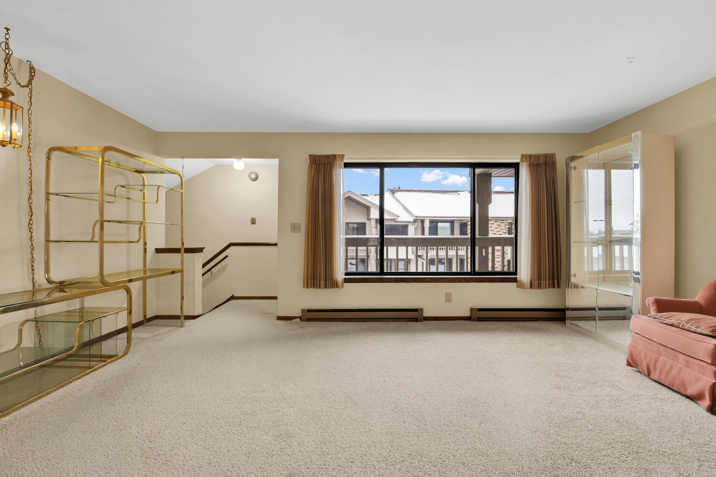 W177N9766 Riversbend Circle East Germantown, WI 53022 - Photo 7 of 25 W177N9766 Riversbend Cir E-7