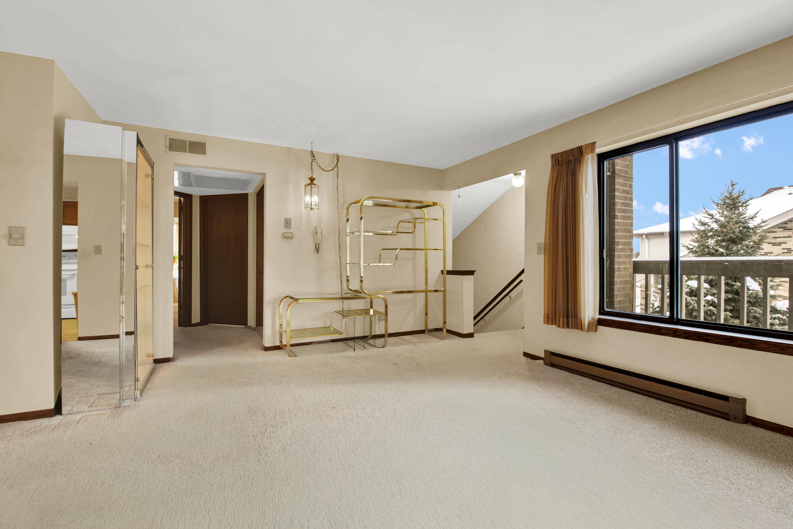 W177N9766 Riversbend Circle East Germantown, WI 53022 - Photo 8 of 25 W177N9766 Riversbend Cir E-8