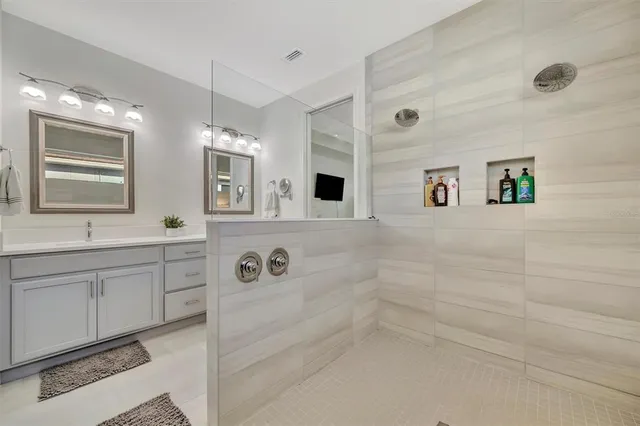 a bathroom with a bathtub