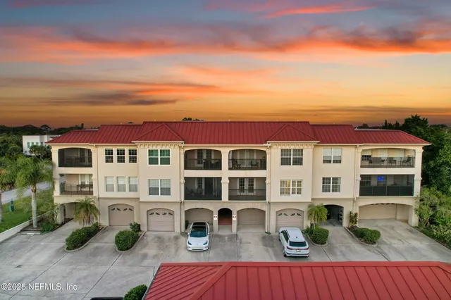 $374,900 | 12 Flagler Boulevard, Unit A203, St. Augustine, FL 32080