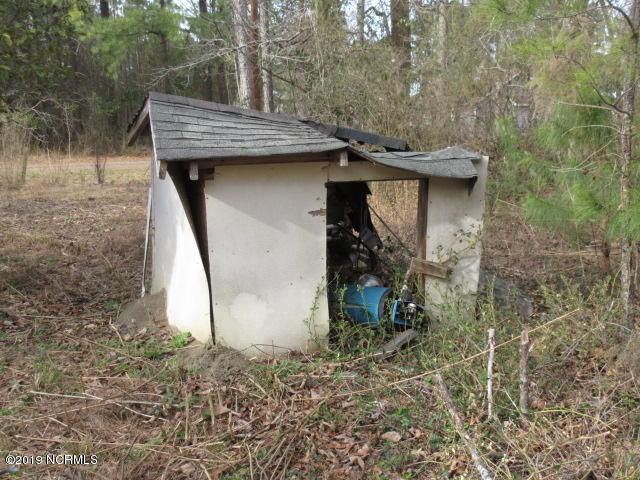 150 Herring Loop Road Wallace, NC 28466 - Photo 27 of 27 Shed 2