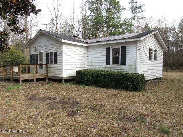 150 Herring Loop Road Wallace, NC 28466 - Photo 7 of 27 Right Side View 2