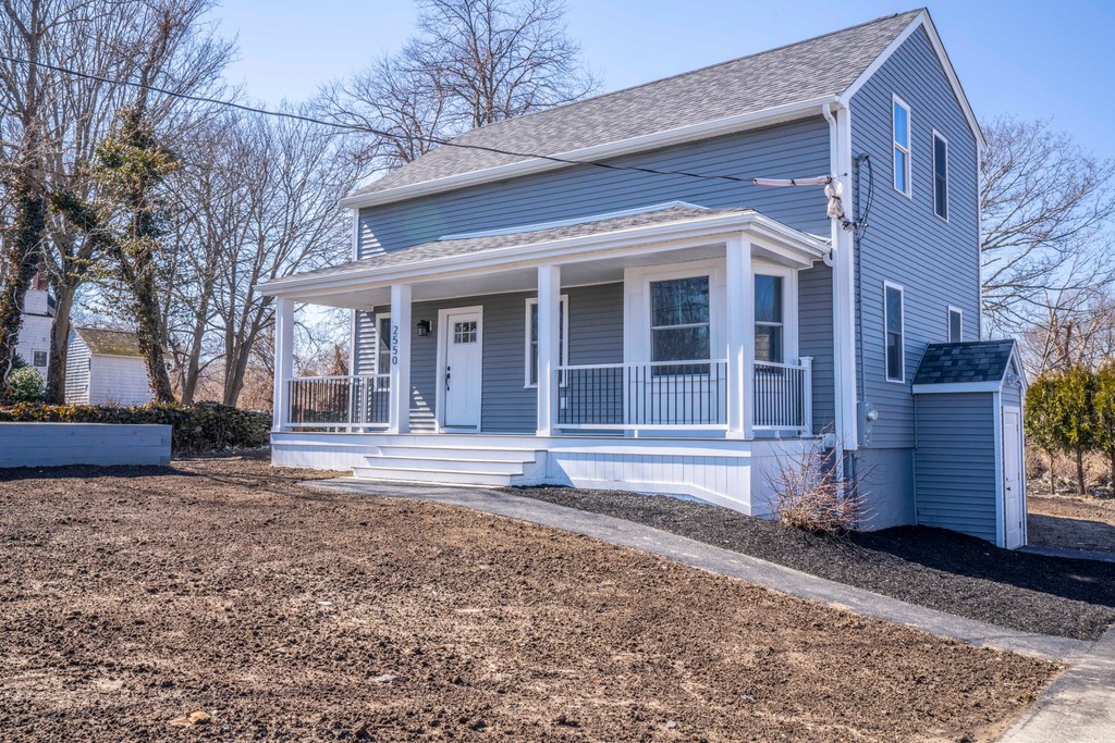 2550 East Main Road Portsmouth, RI 02871 - Photo 2 of 26 Gallery Image 2