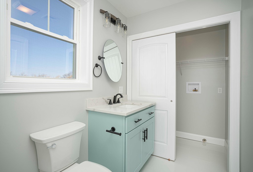 2550 East Main Road Portsmouth, RI 02871 - Photo 23 of 26 Gallery Image 23