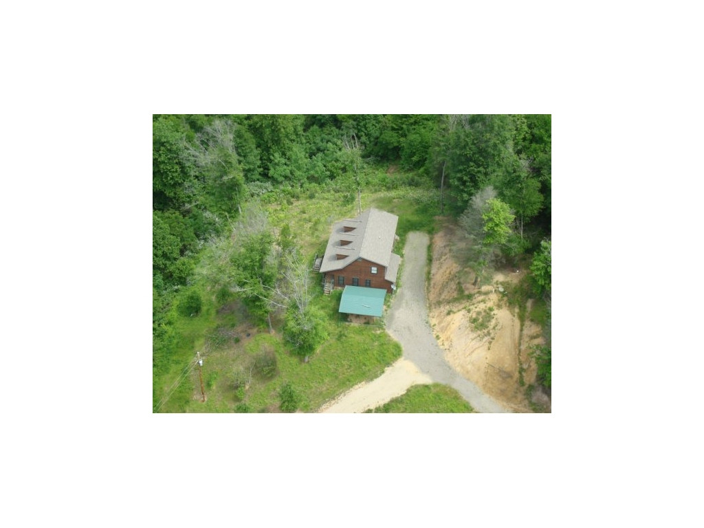 811 Green Road Butler, TN 37640 - Photo 2 of 17 Photo 2