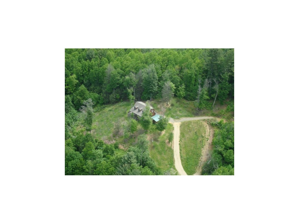 811 Green Road Butler, TN 37640 - Photo 3 of 17 Photo 3