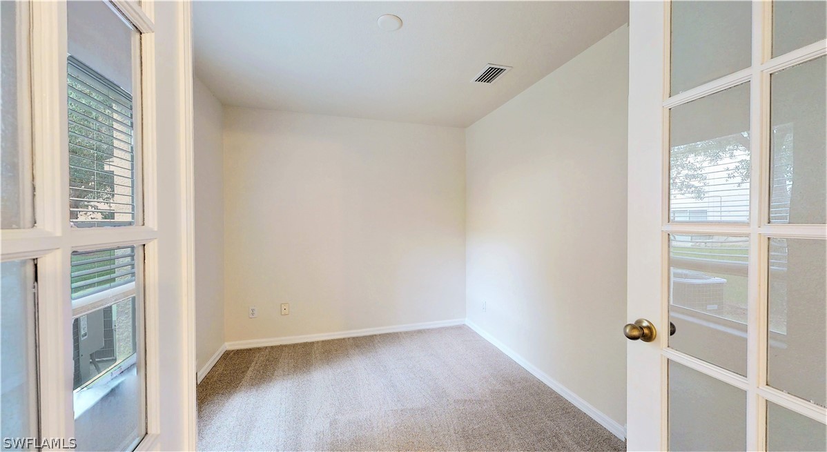 5217 Leeds Road Fort Myers, FL 33907 - Photo 8 of 21 Gallery Image 8