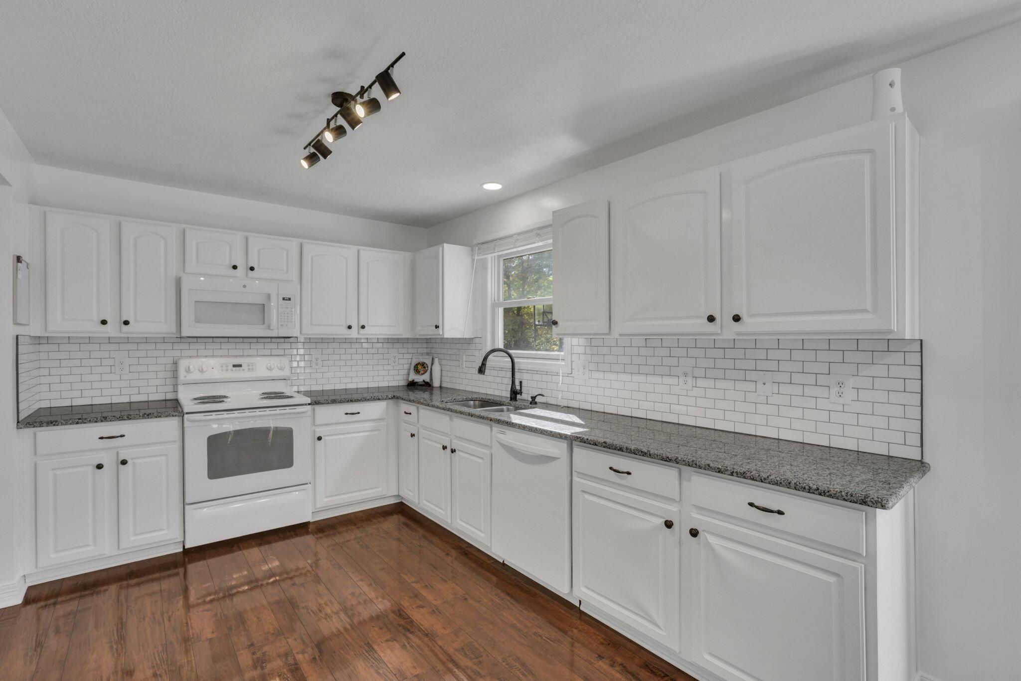 5339 Winters Run Road Dublin, OH 43016 - Photo 12 of 50 16-web-or-mls-4E7A9916