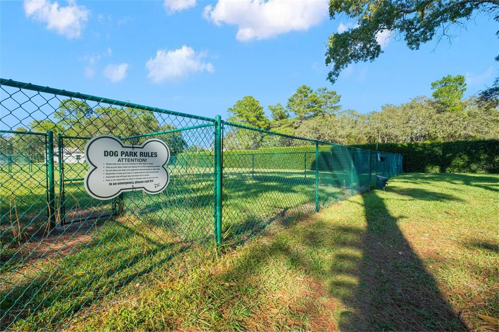 9426 Mississippi Run Weeki Wachee, FL 34613 - Photo 31 of 31 a view of a park
