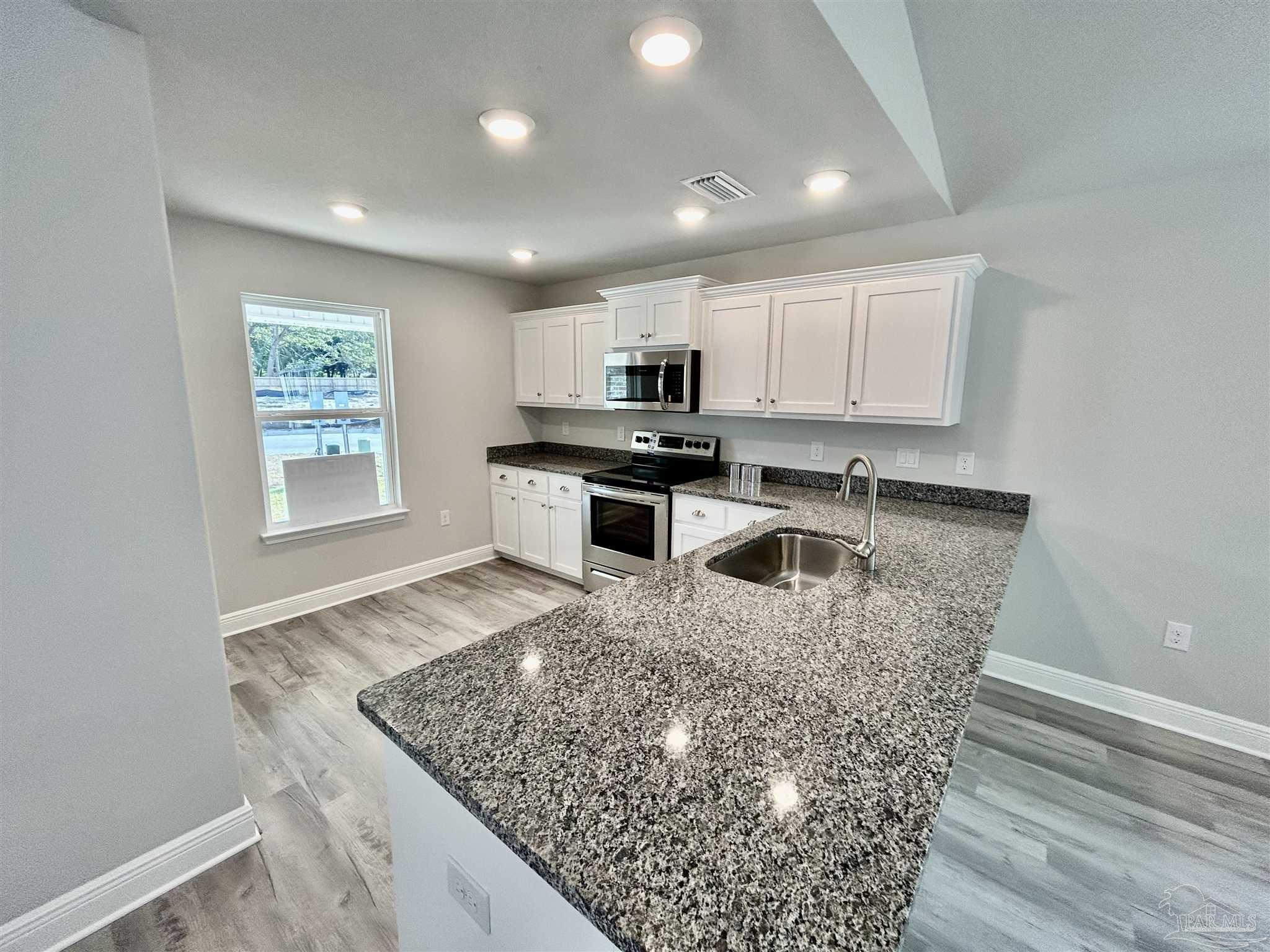 4984 Muldoon Pointe Road, Unit 5A Pensacola, FL 32526 - Photo 14 of 18 Gallery Image 14