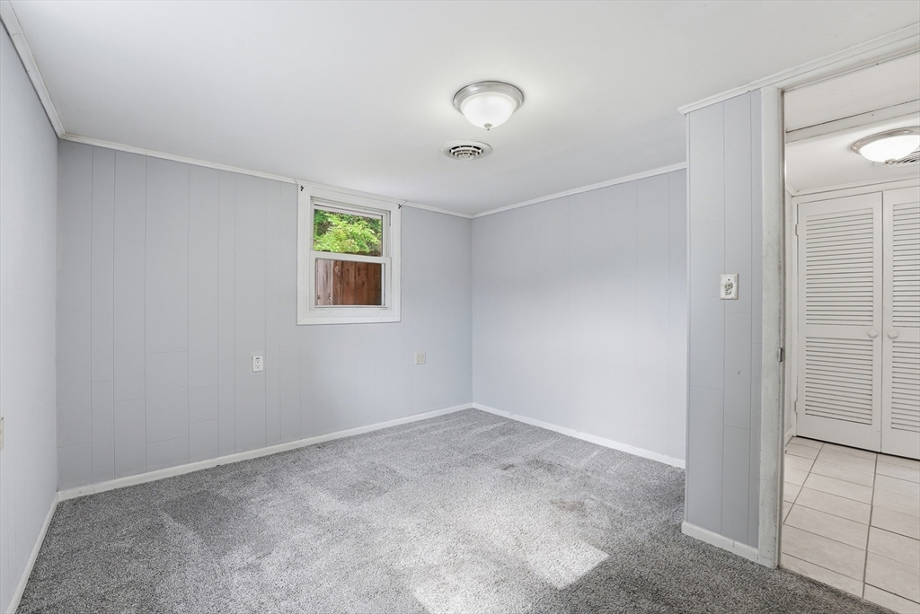 165 Hampden Street Springfield, MA 01151 - Photo 23 of 41