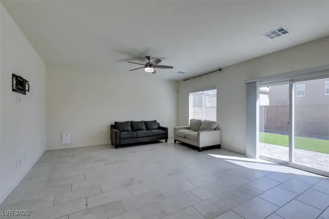 $2,890 | 7714 Duran Hbr Lane, North Las Vegas, NV 89084