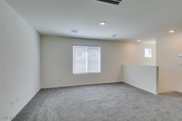 $2,890 | 7714 Duran Hbr Lane, North Las Vegas, NV 89084