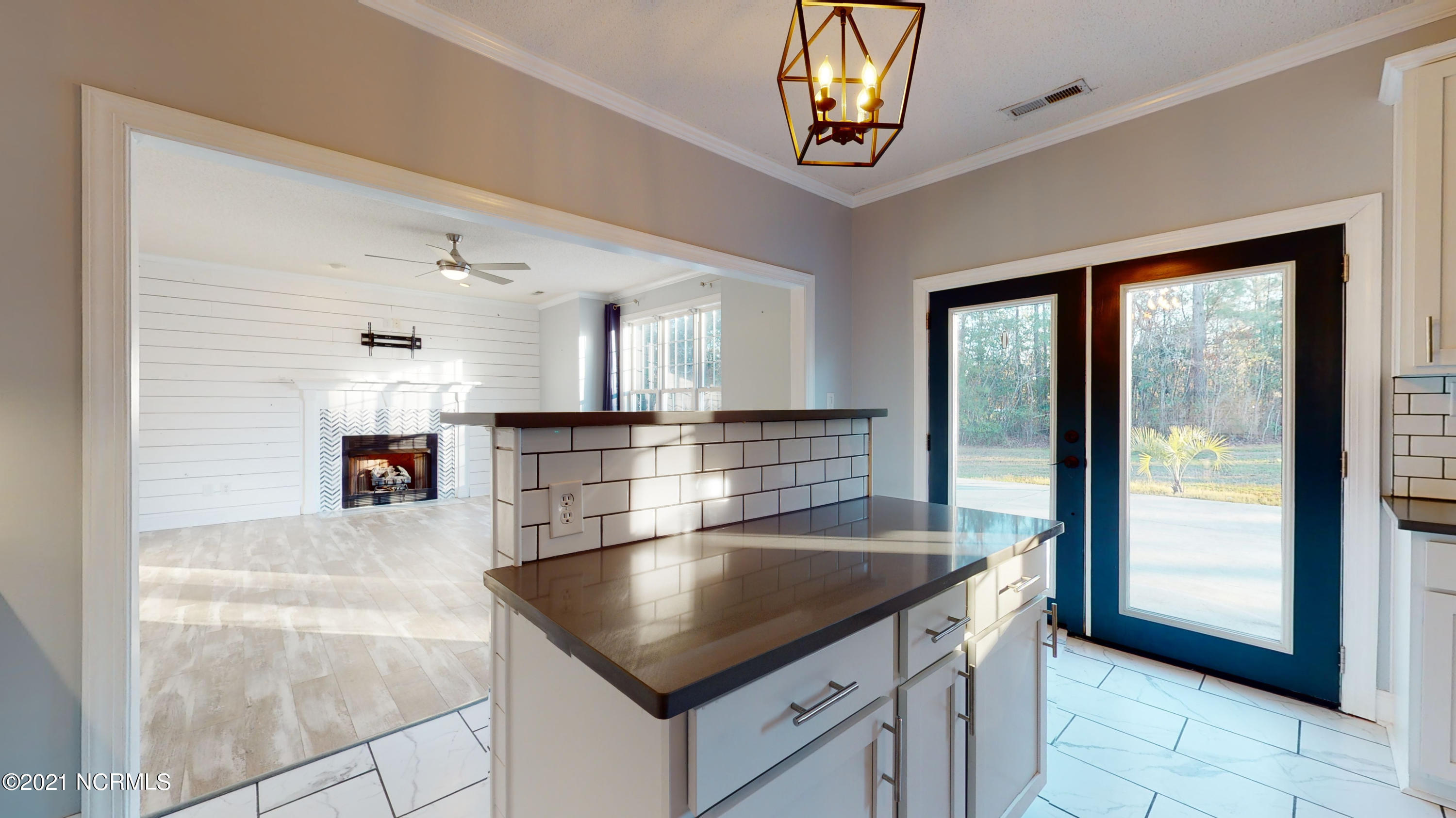 218 Riverbend Road Jacksonville, NC 28540 - Photo 23 of 62 218 Riverbend Road-26