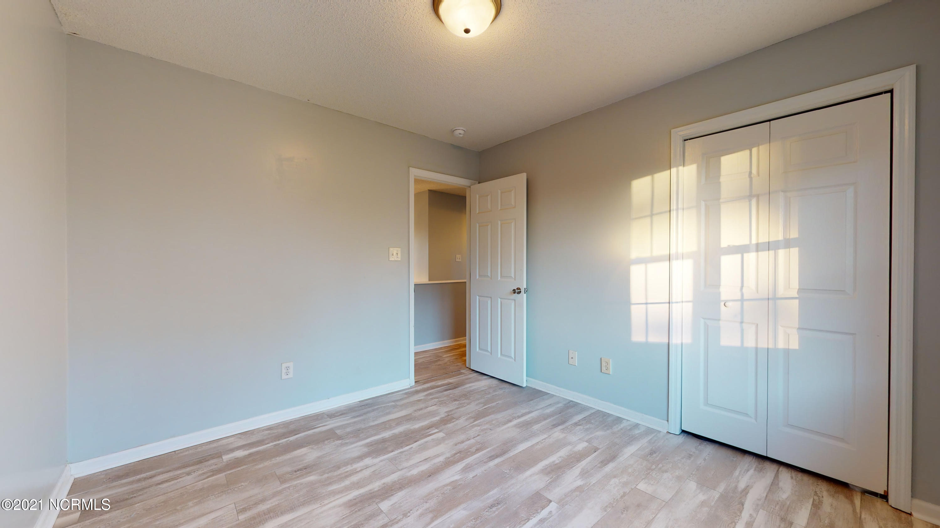218 Riverbend Road Jacksonville, NC 28540 - Photo 32 of 62 218 Riverbend Road-55