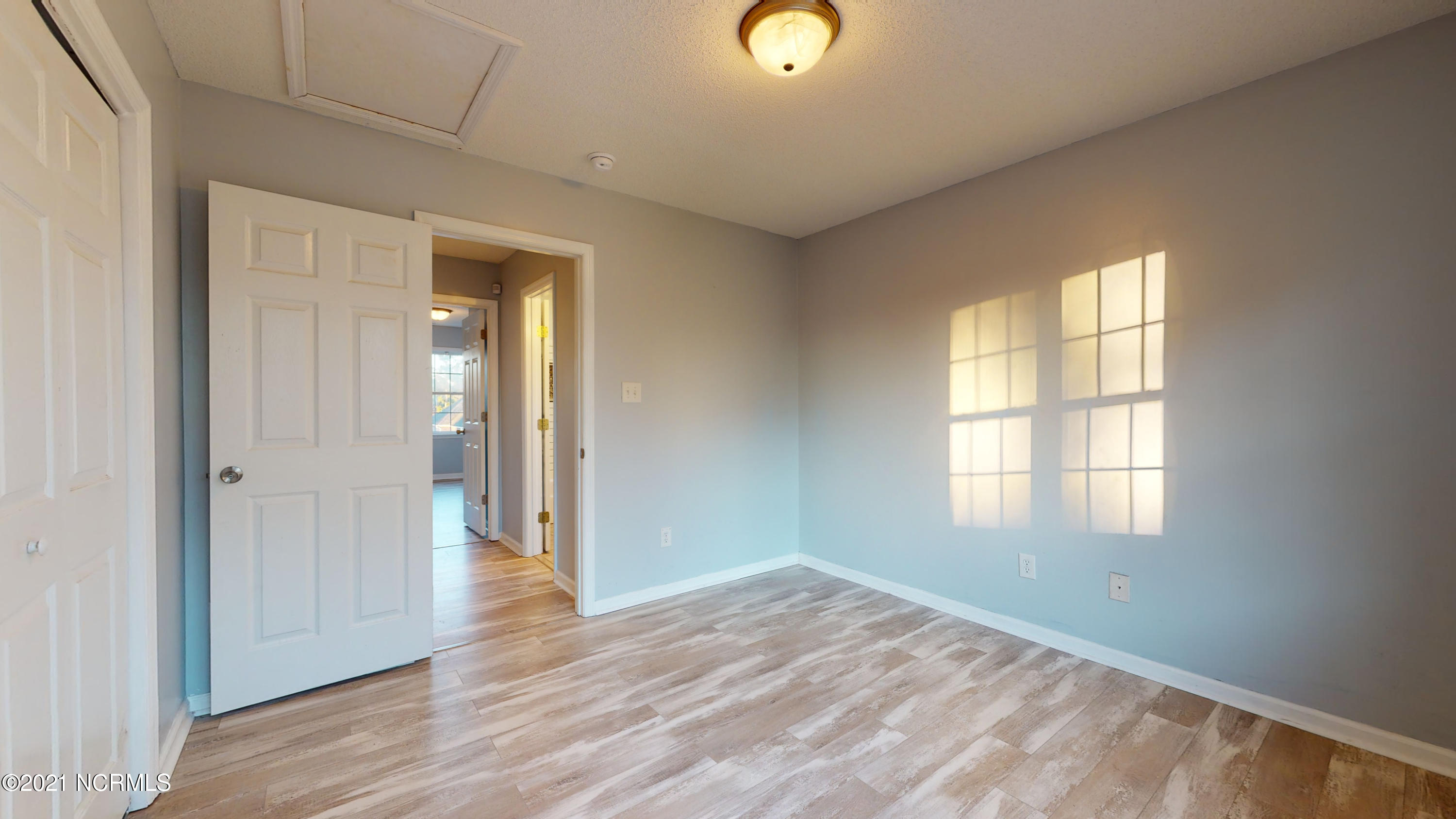 218 Riverbend Road Jacksonville, NC 28540 - Photo 33 of 62 218 Riverbend Road-56
