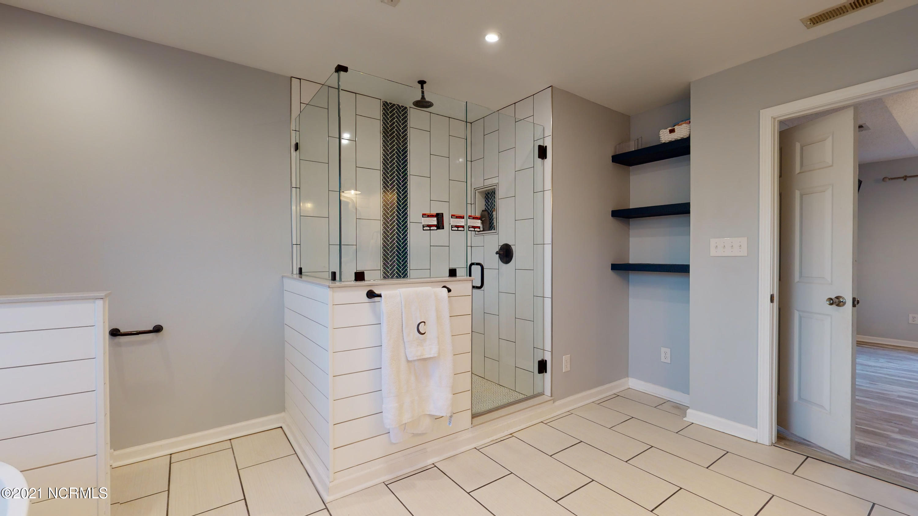 218 Riverbend Road Jacksonville, NC 28540 - Photo 47 of 62 218 Riverbend Road-53