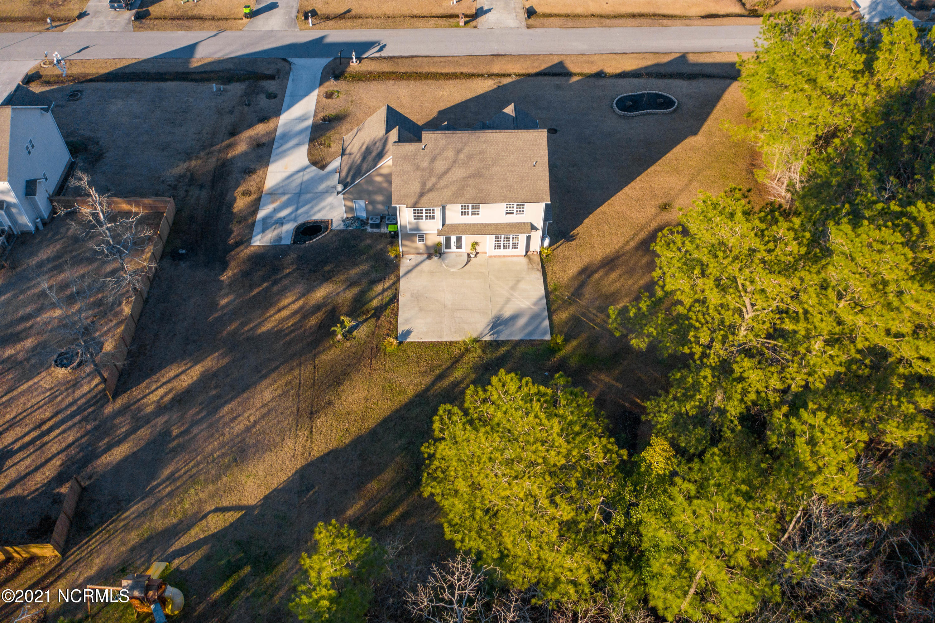 218 Riverbend Road Jacksonville, NC 28540 - Photo 57 of 62 218 Riverbend Road-15