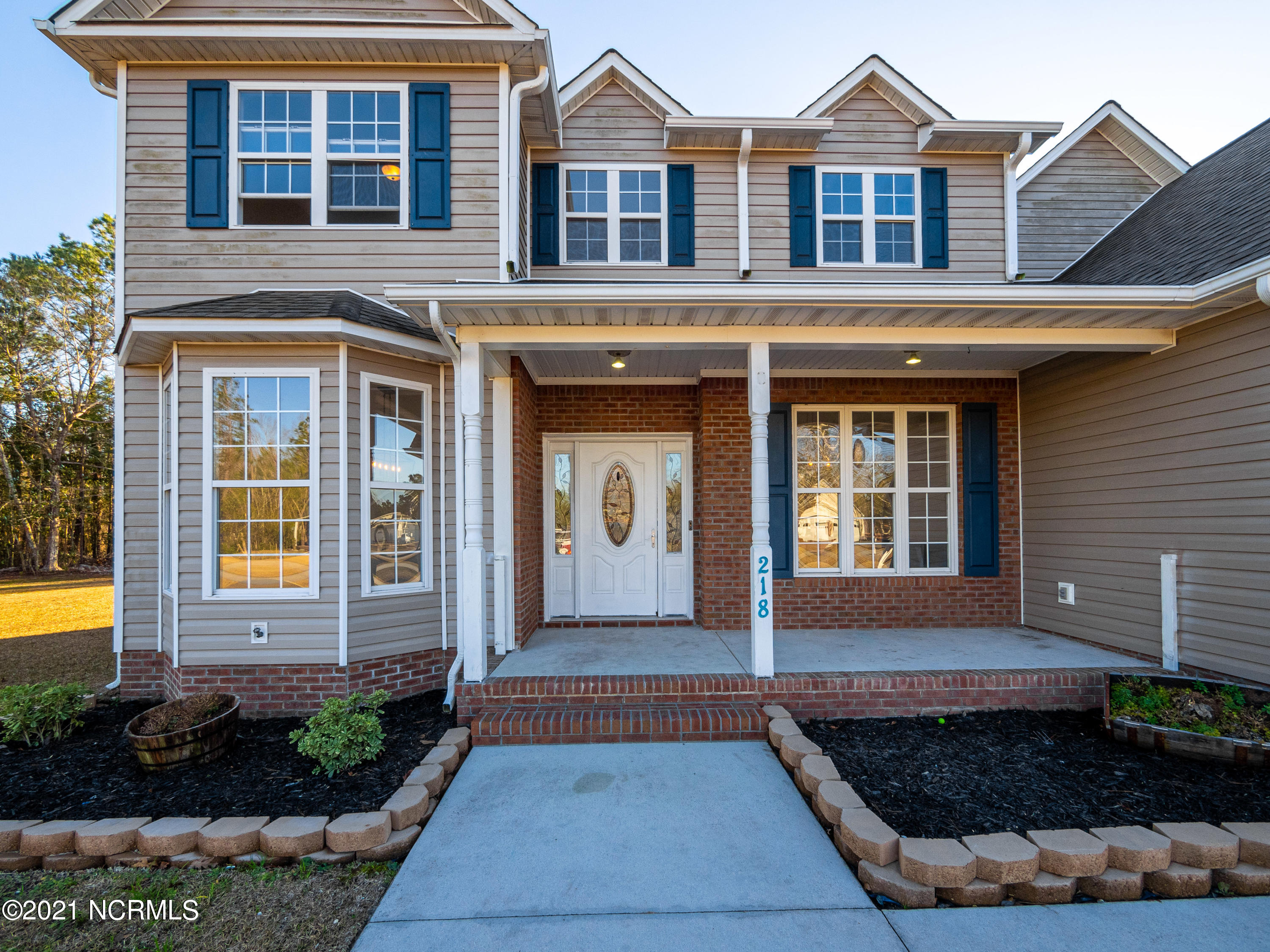218 Riverbend Road Jacksonville, NC 28540 - Photo 6 of 62 218 Riverbend Road-5
