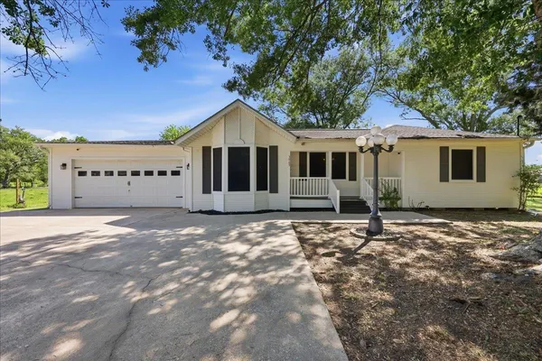 $199,900 | 3965 Granger Lane, Orange, TX 77630