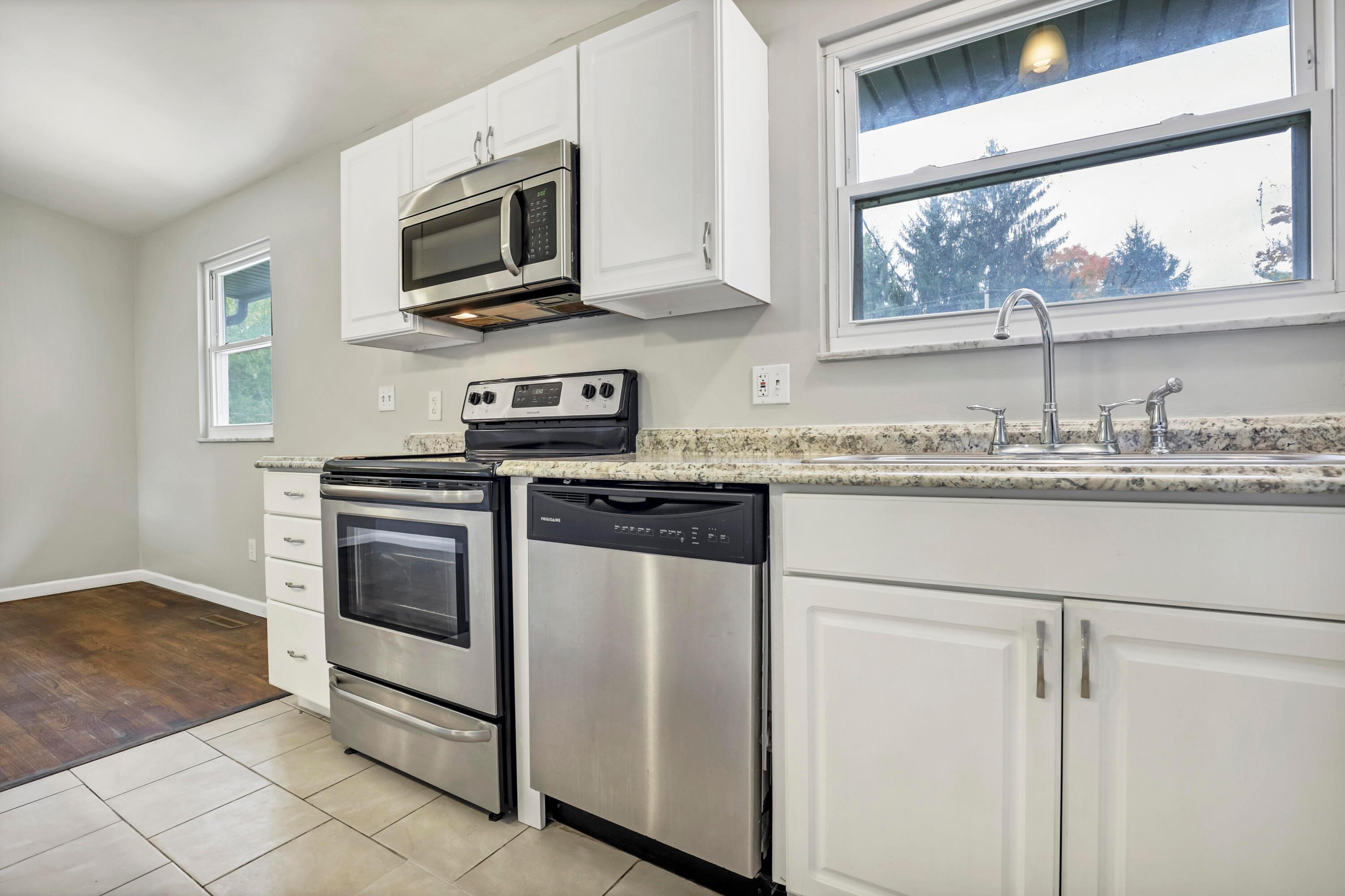 1256 Thurell Road Columbus, OH 43229 - Photo 25 of 58 Gallery Image 25