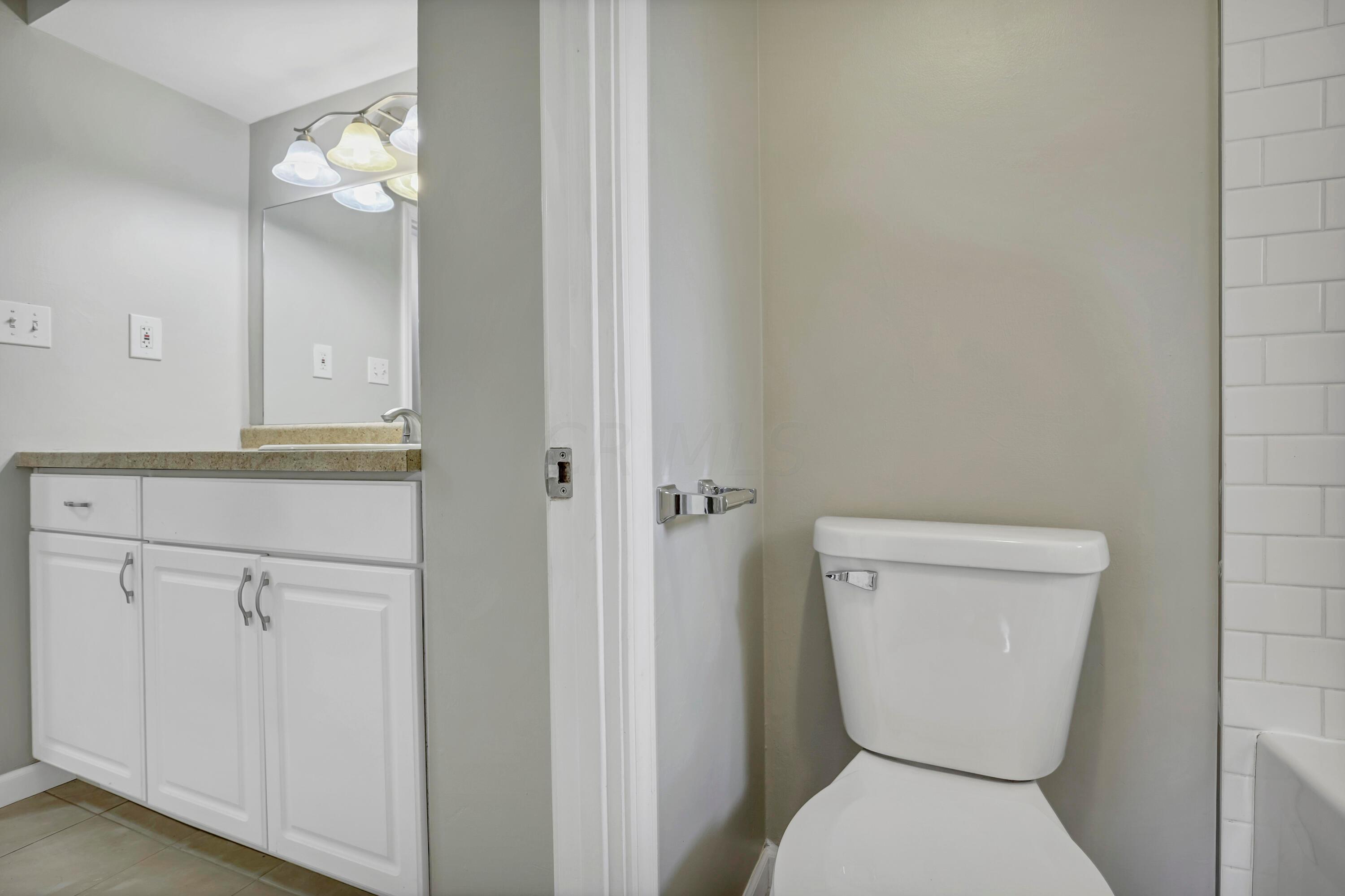 1256 Thurell Road Columbus, OH 43229 - Photo 36 of 58 Gallery Image 36