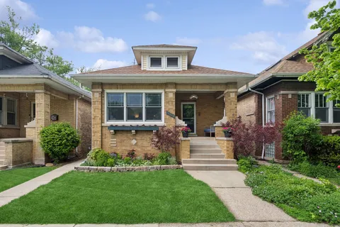 $499,000 | 5004 North Tripp Avenue, Chicago, IL 60630