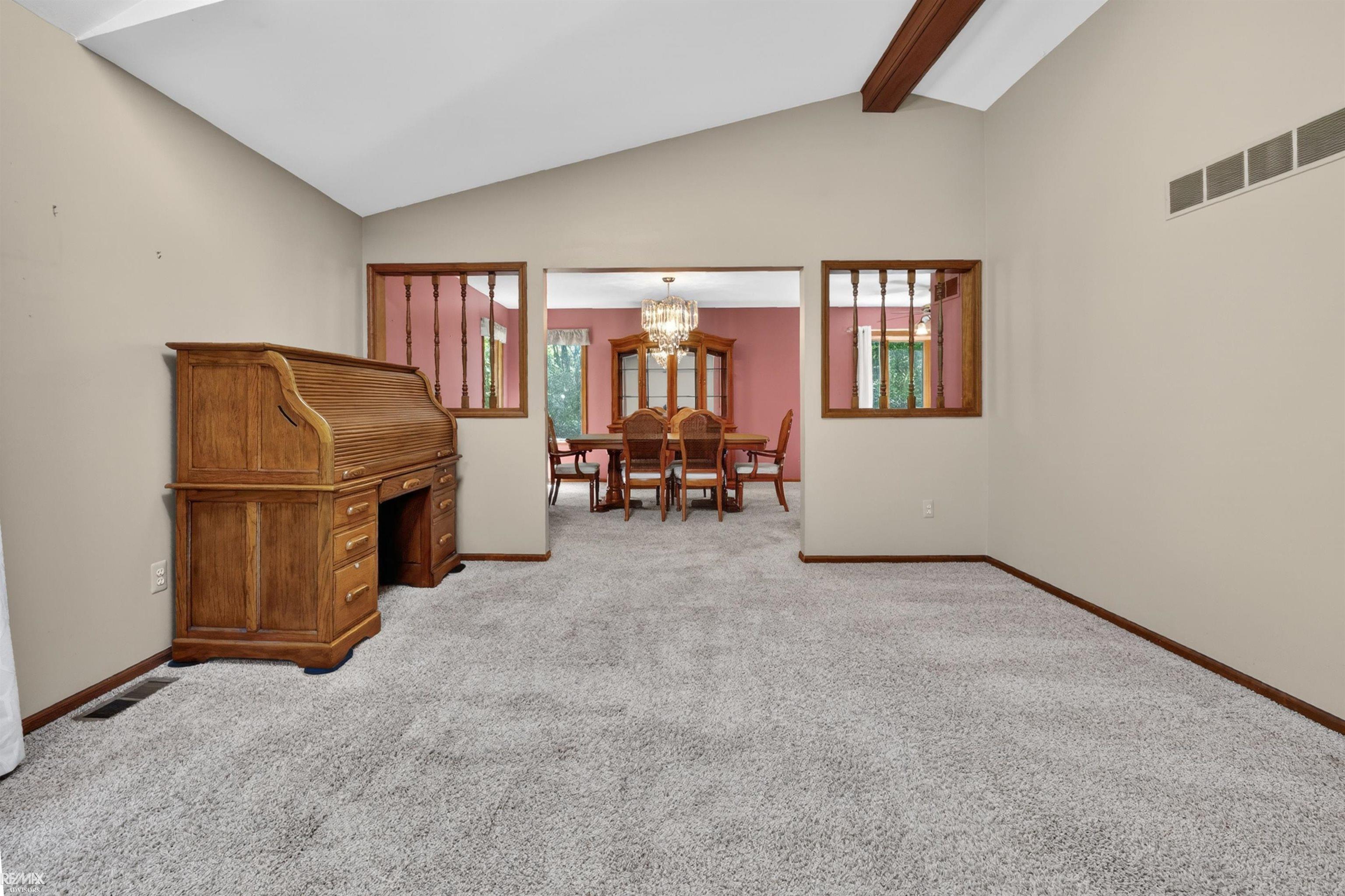 6440 Benoit Road Algonac, MI 48001 - Photo 9 of 53