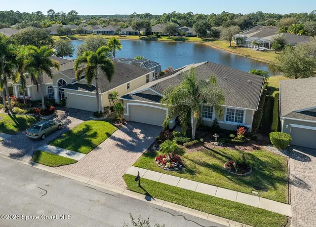 $456,700 | 426 Gardendale Circle Southeast, Palm Bay, FL 32909